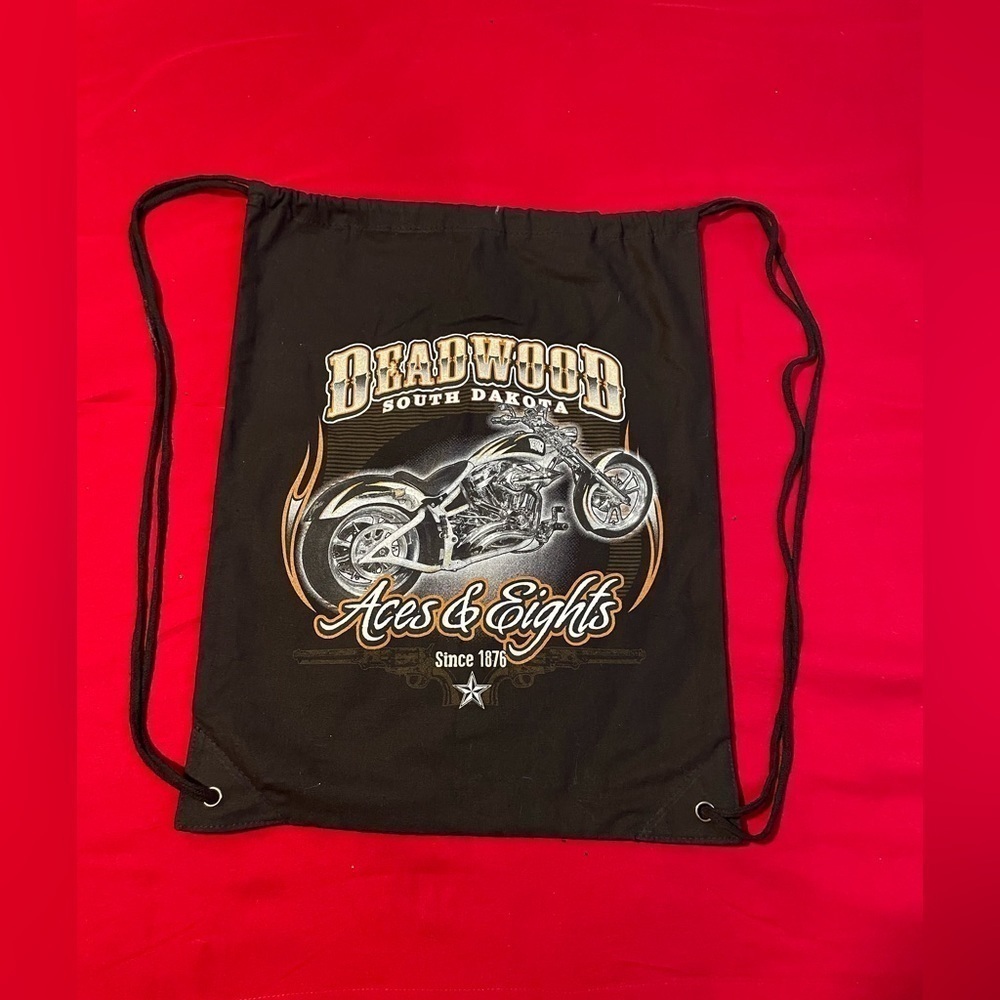 NWOT DEADWOOD SOUTH DAKOTA ACES & EIGHTS DRAWSTRING BOOK BAG!!
